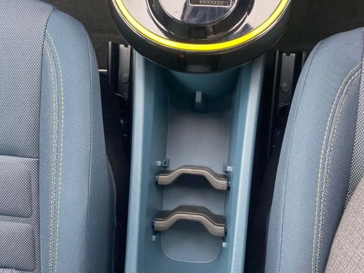 Fiat Grande Panda SUV, Electric, 2027, Brown