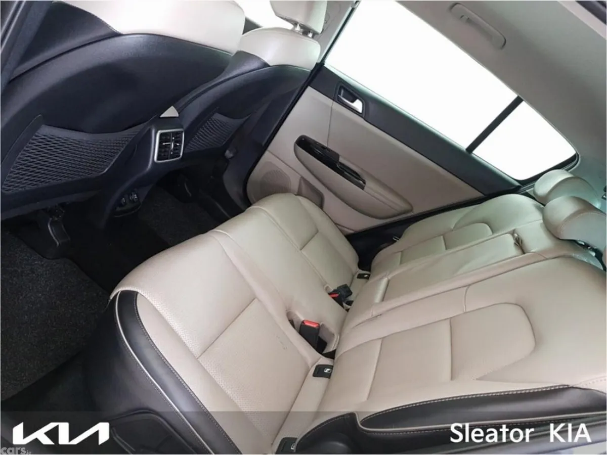 Kia Sportage MPV, Diesel, 2019, Grey