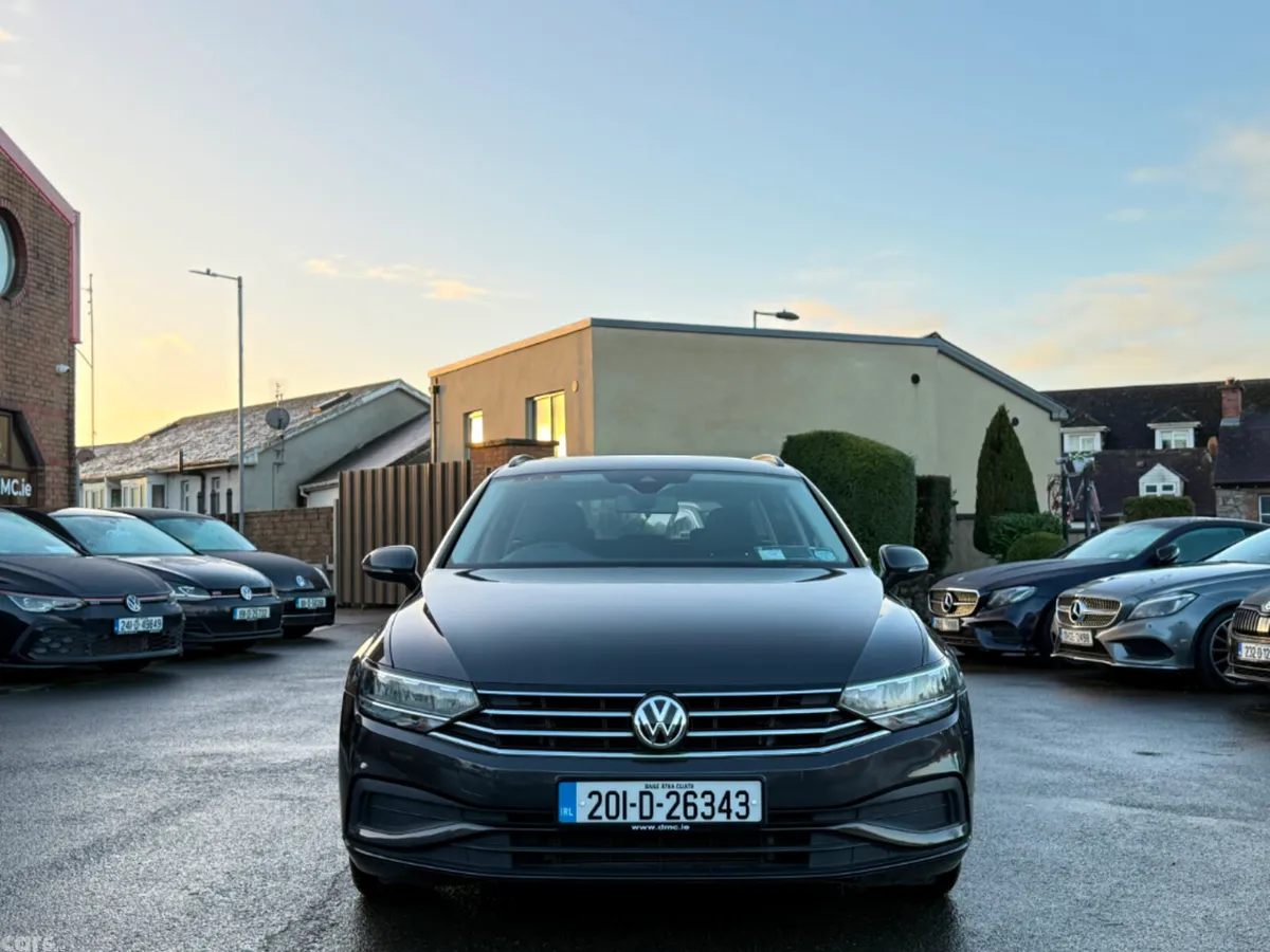 Volkswagen Passat Estate, Diesel, 2020, Grey