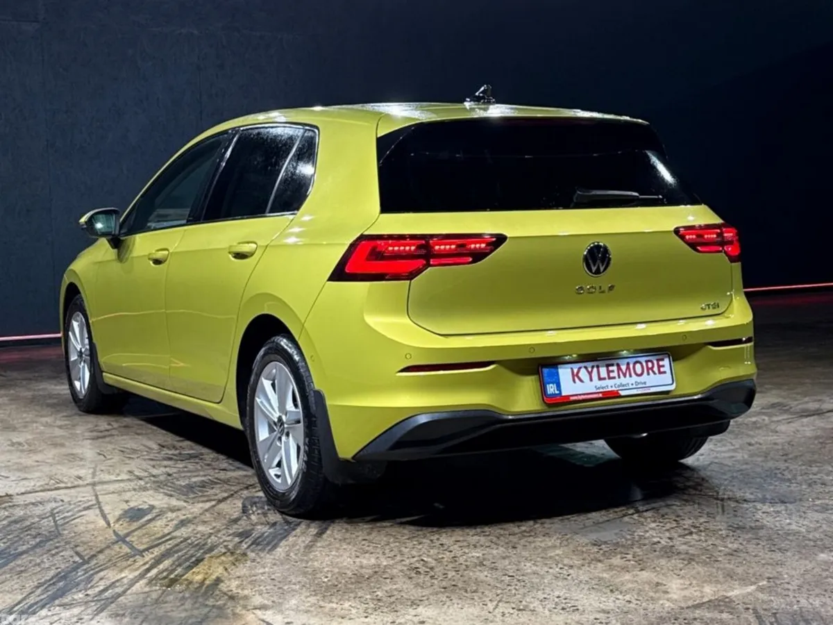 Volkswagen Golf Hatchback, Petrol Hybrid, 2022, Yellow
