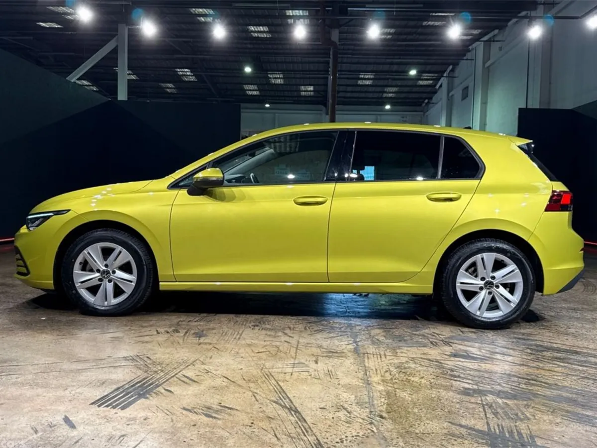 Volkswagen Golf Hatchback, Petrol Hybrid, 2021, Yellow