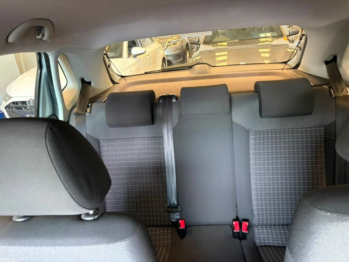 Volkswagen Polo Hatchback, Petrol, 2015, Silver