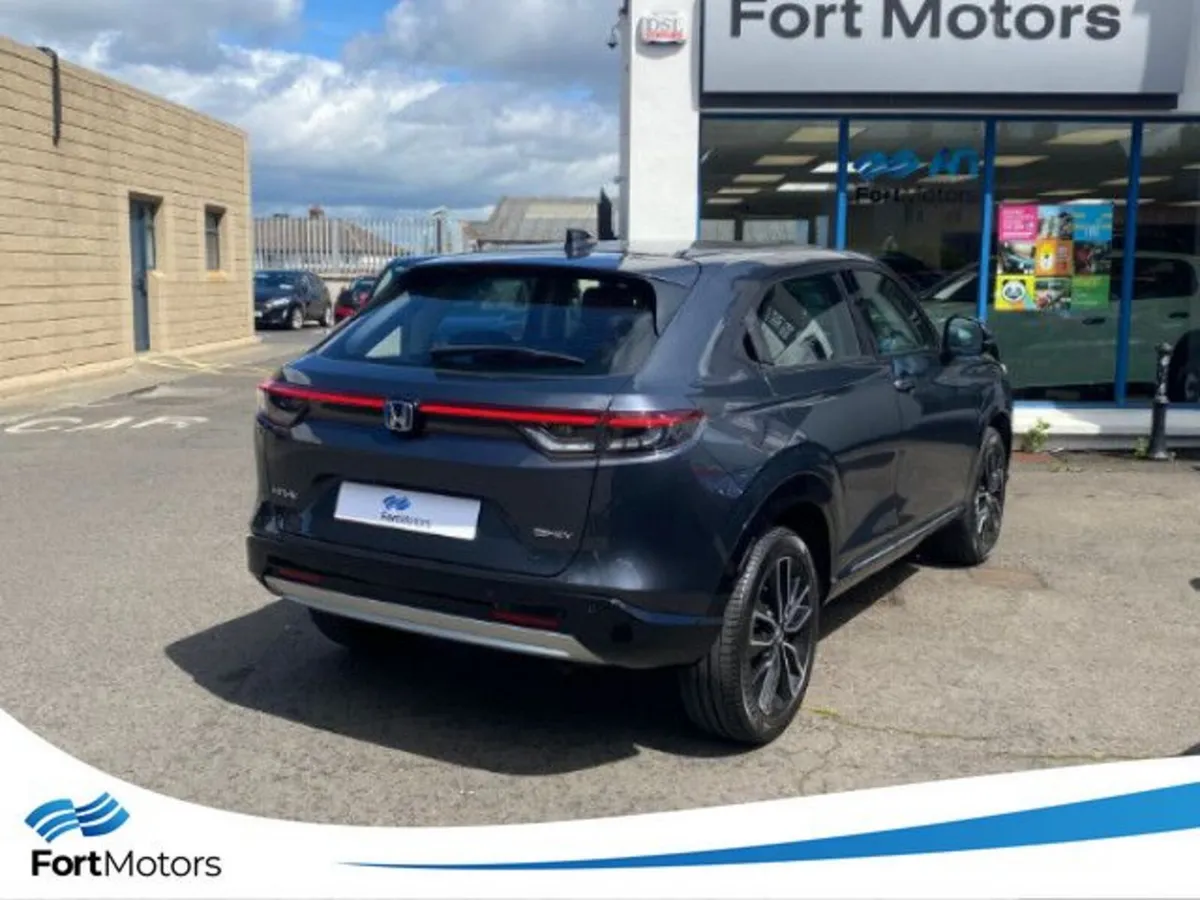 Honda HR-V Hatchback, Petrol Hybrid, 2024, Grey