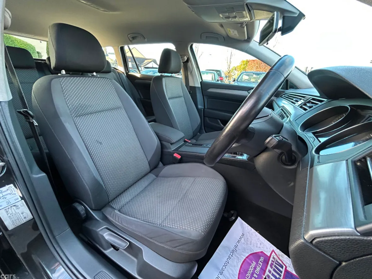 Volkswagen Passat Estate, Diesel, 2020, Grey