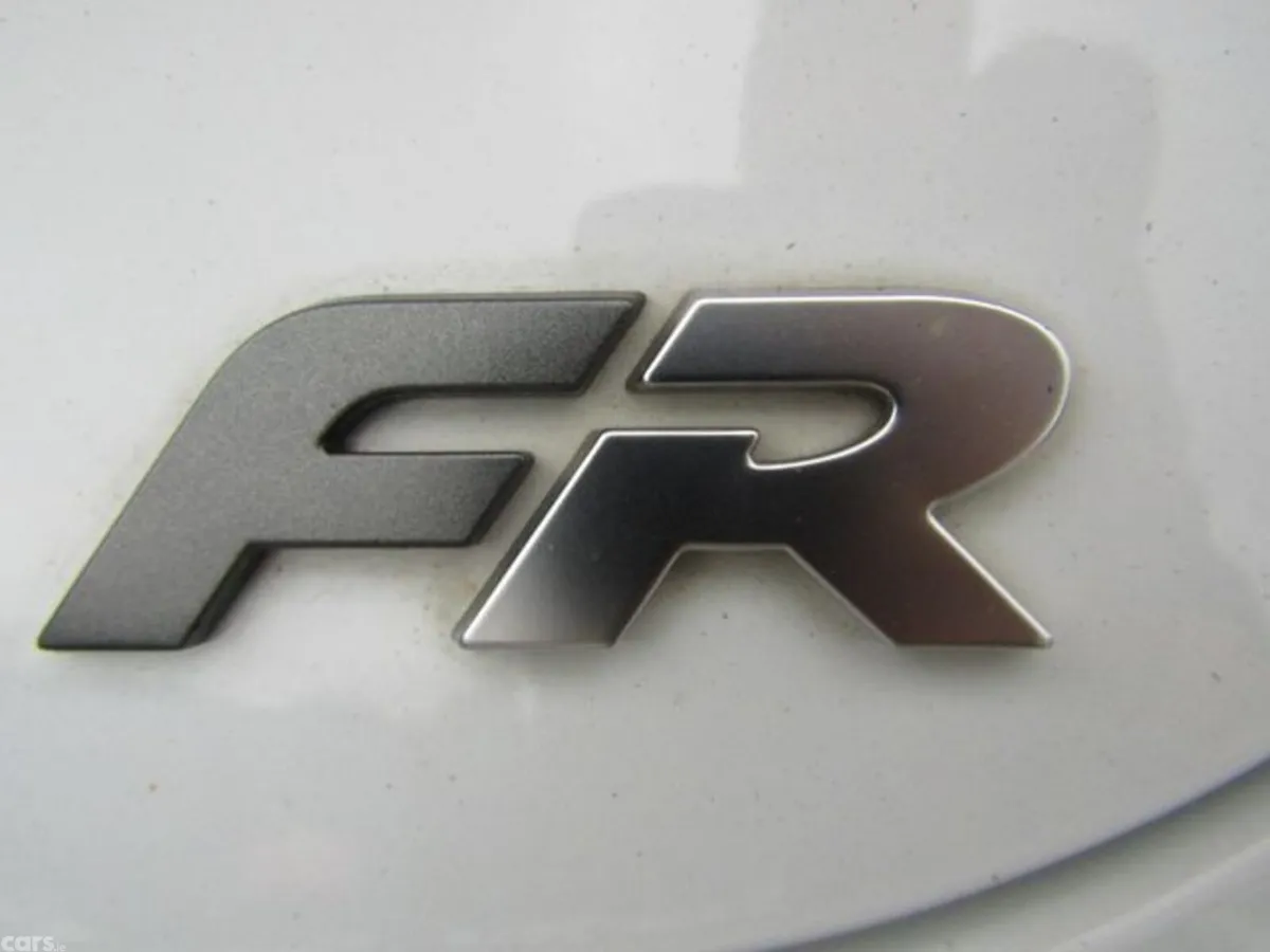SEAT Leon Estate, Diesel, 2021, White