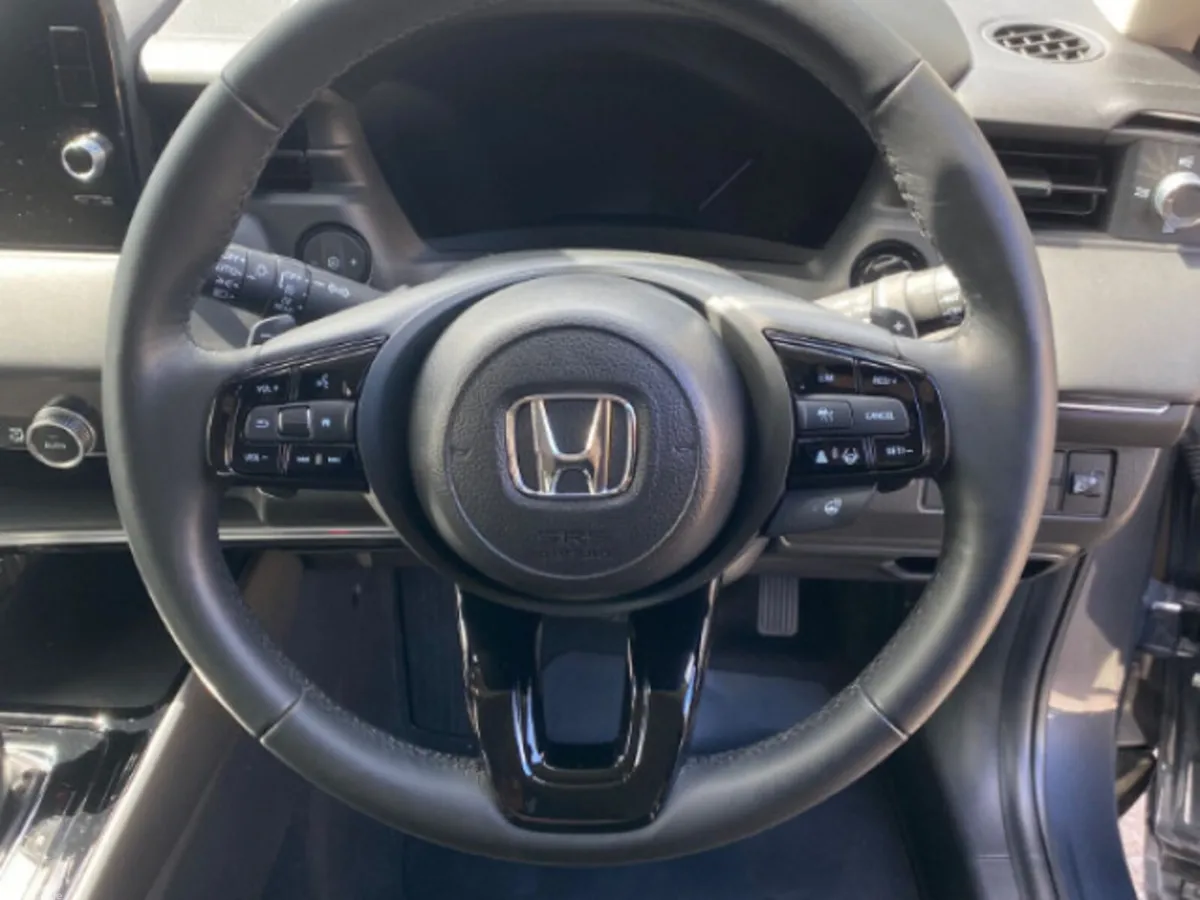 Honda HR-V Hatchback, Petrol Hybrid, 2024, Grey