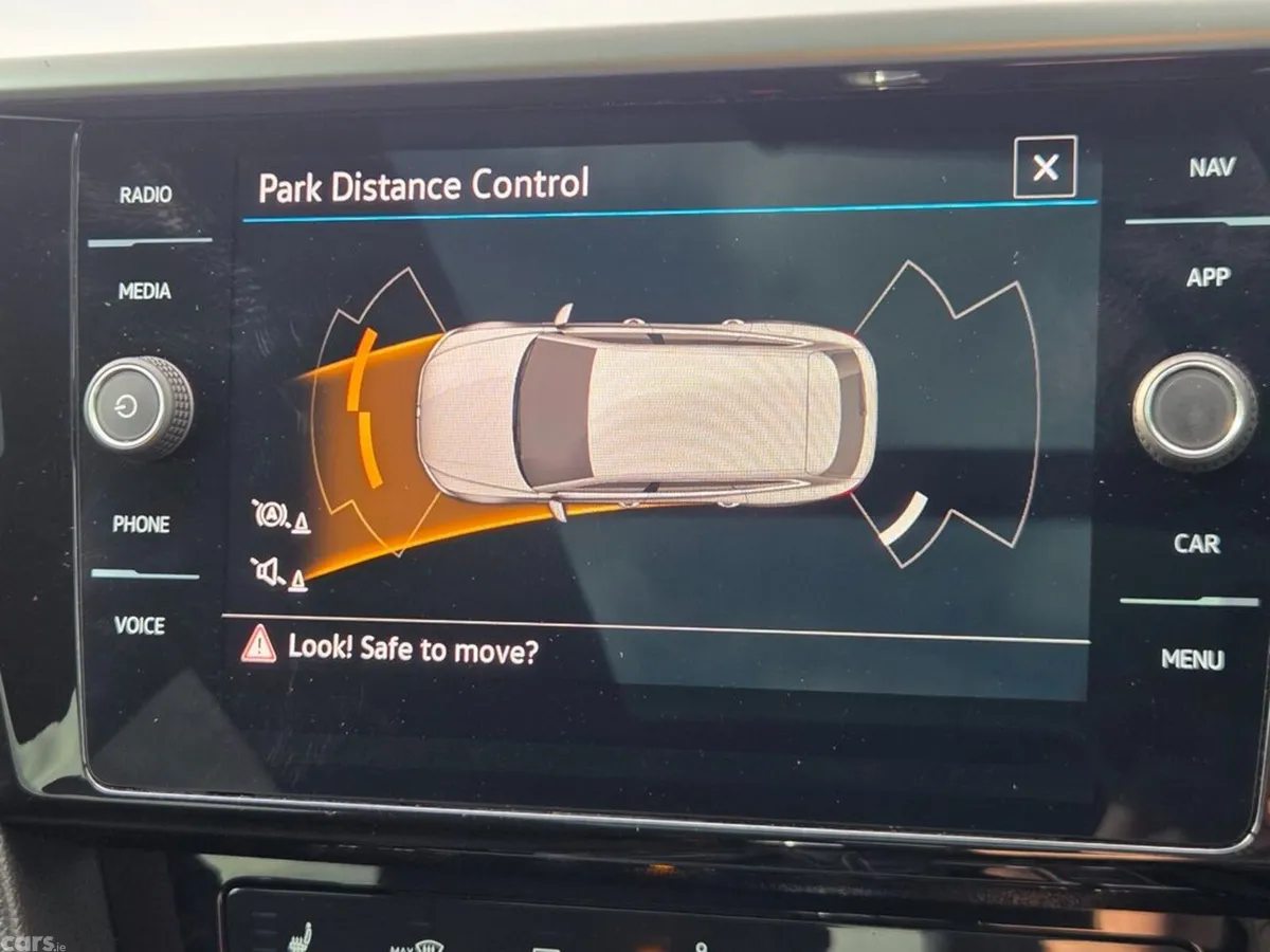 Volkswagen Arteon Estate, Diesel, 2023, Blue