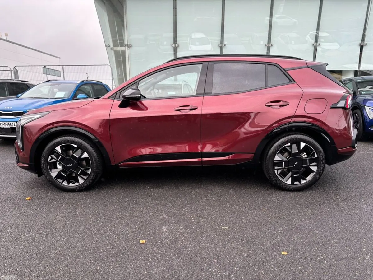 Kia Sportage SUV, Diesel, 2027, Red