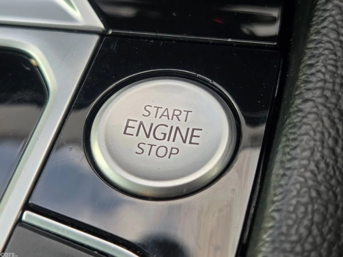 Volkswagen Arteon Estate, Diesel, 2023, Blue