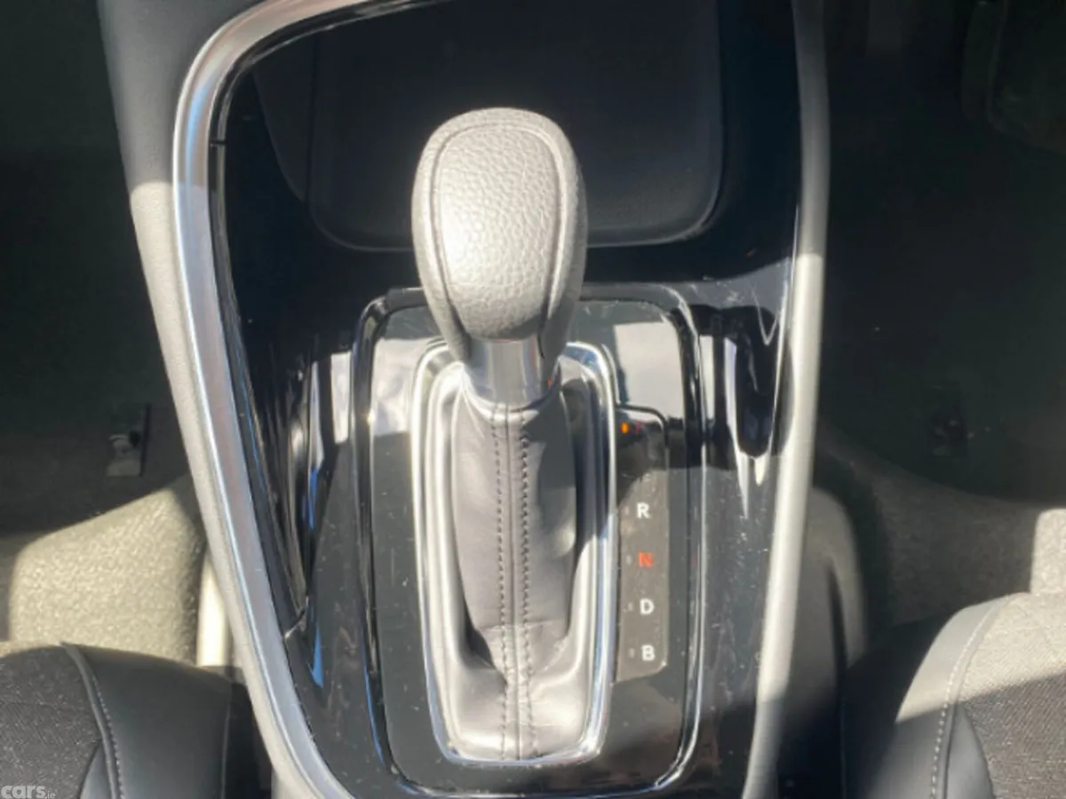 Honda HR-V Hatchback, Petrol Hybrid, 2024, Grey