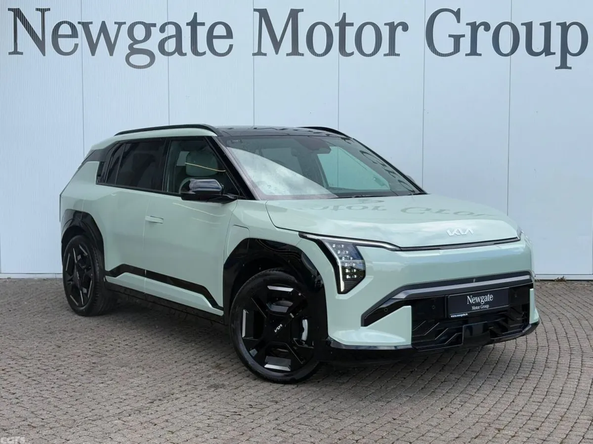Kia EV3 Hatchback, Electric, 2027, Green