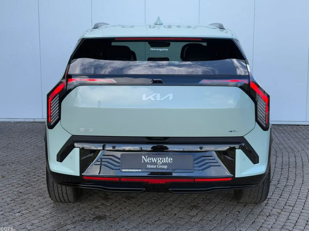 Kia EV3 Hatchback, Electric, 2027, Green