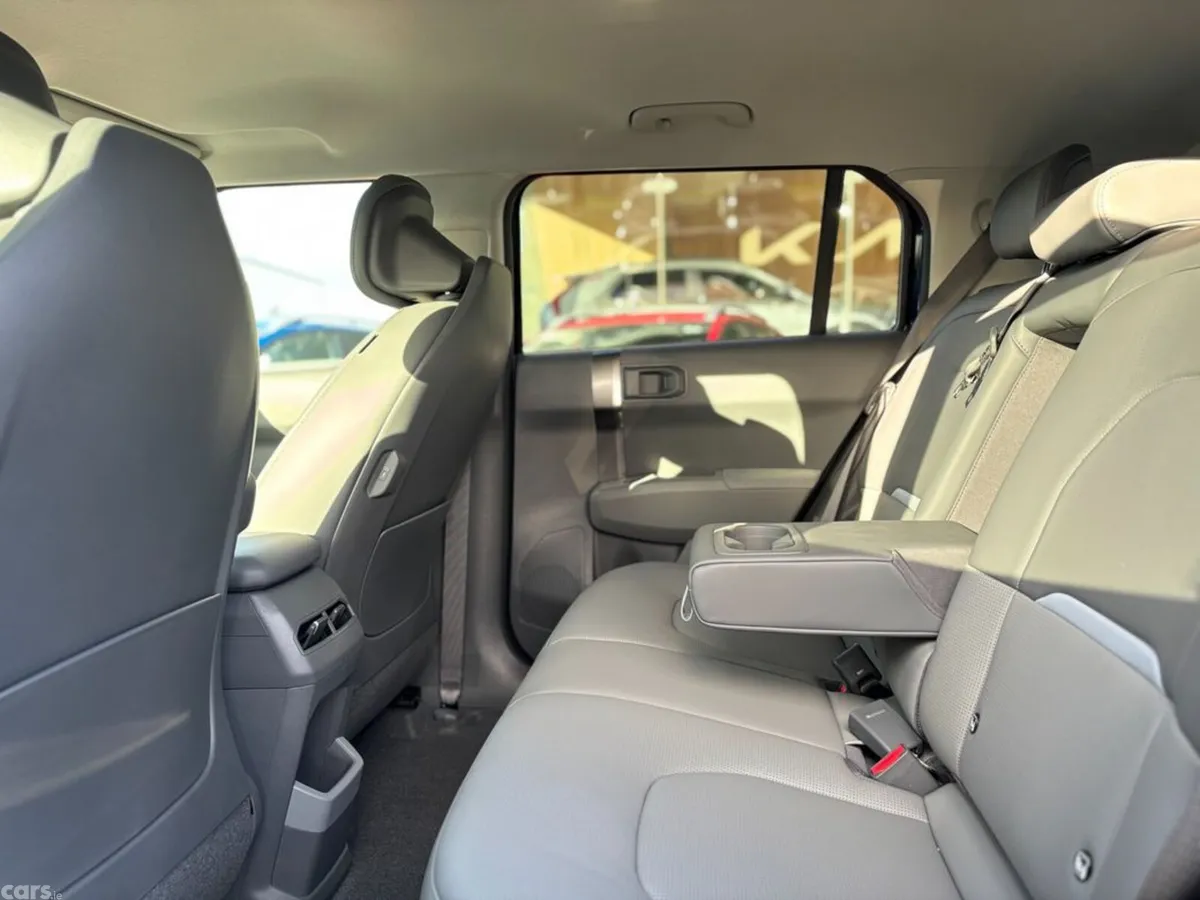Kia EV3 Hatchback, Electric, 2027, Black