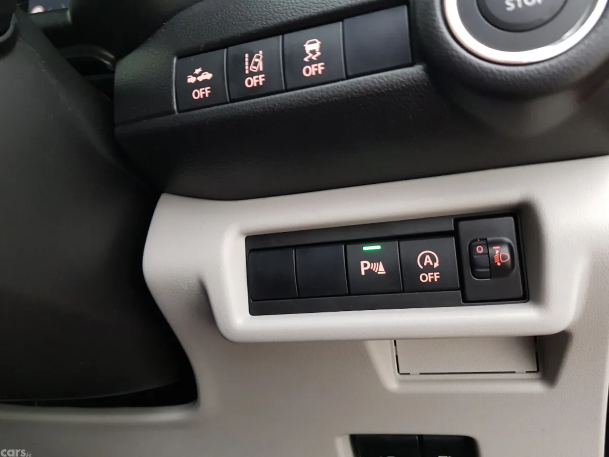 Suzuki Swift Hatchback, Petrol Hybrid, 2027, Red