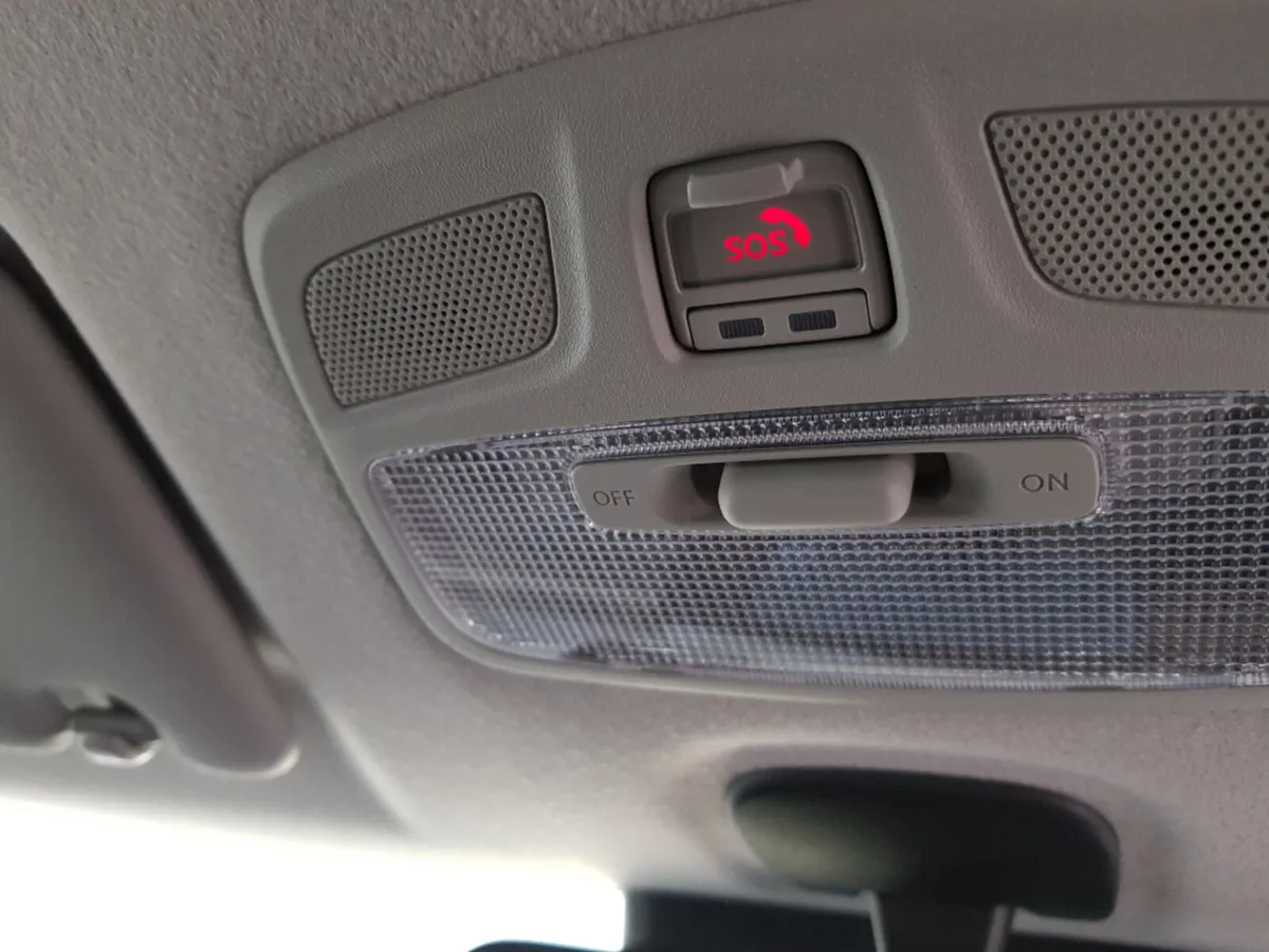 Suzuki Swift Hatchback, Petrol Hybrid, 2027, Red