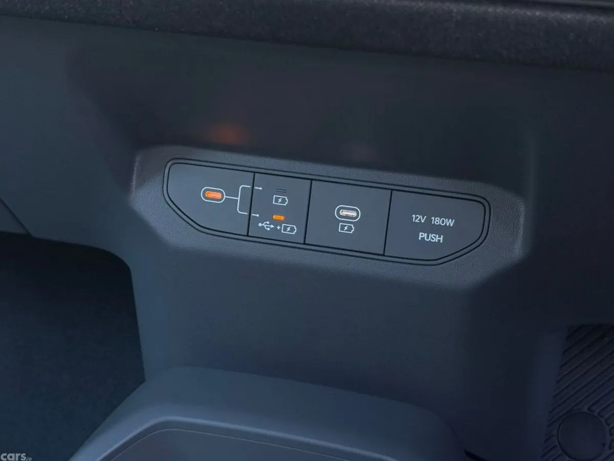 Kia EV3 Hatchback, Electric, 2027, Green
