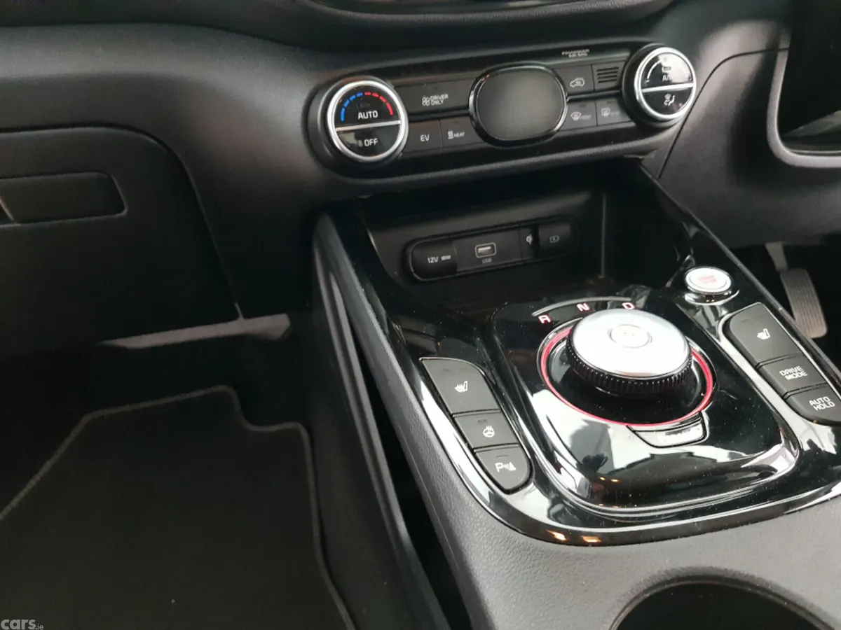 Kia Soul Hatchback, Electric, 2020, Red