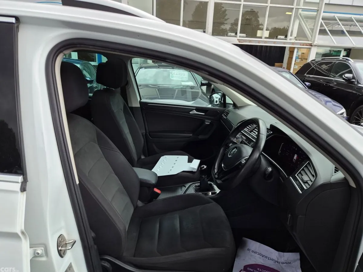 Volkswagen Tiguan Estate, Diesel, 2019, White