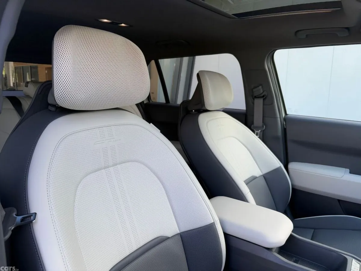 Kia EV3 Hatchback, Electric, 2027, Green