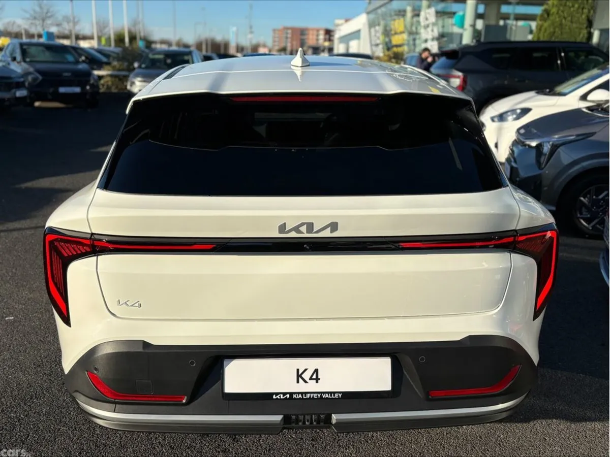 Kia K4 Hatchback, Petrol, 2027, White