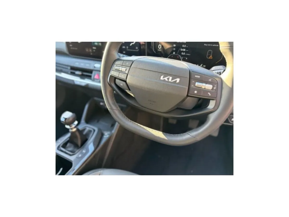 Kia K4 Hatchback, Petrol, 2027, White