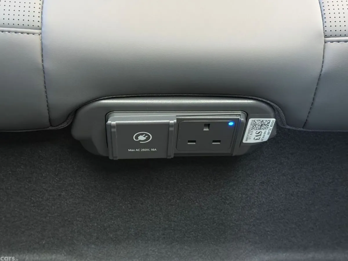 Kia EV3 Hatchback, Electric, 2027, Green