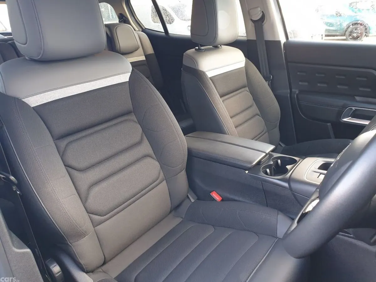 Citroen C5 Aircross MPV, Diesel, 2024, Grey