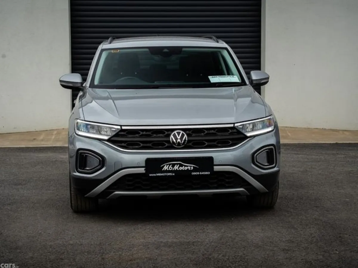 Volkswagen T-Roc Estate, Petrol, 2023, Grey