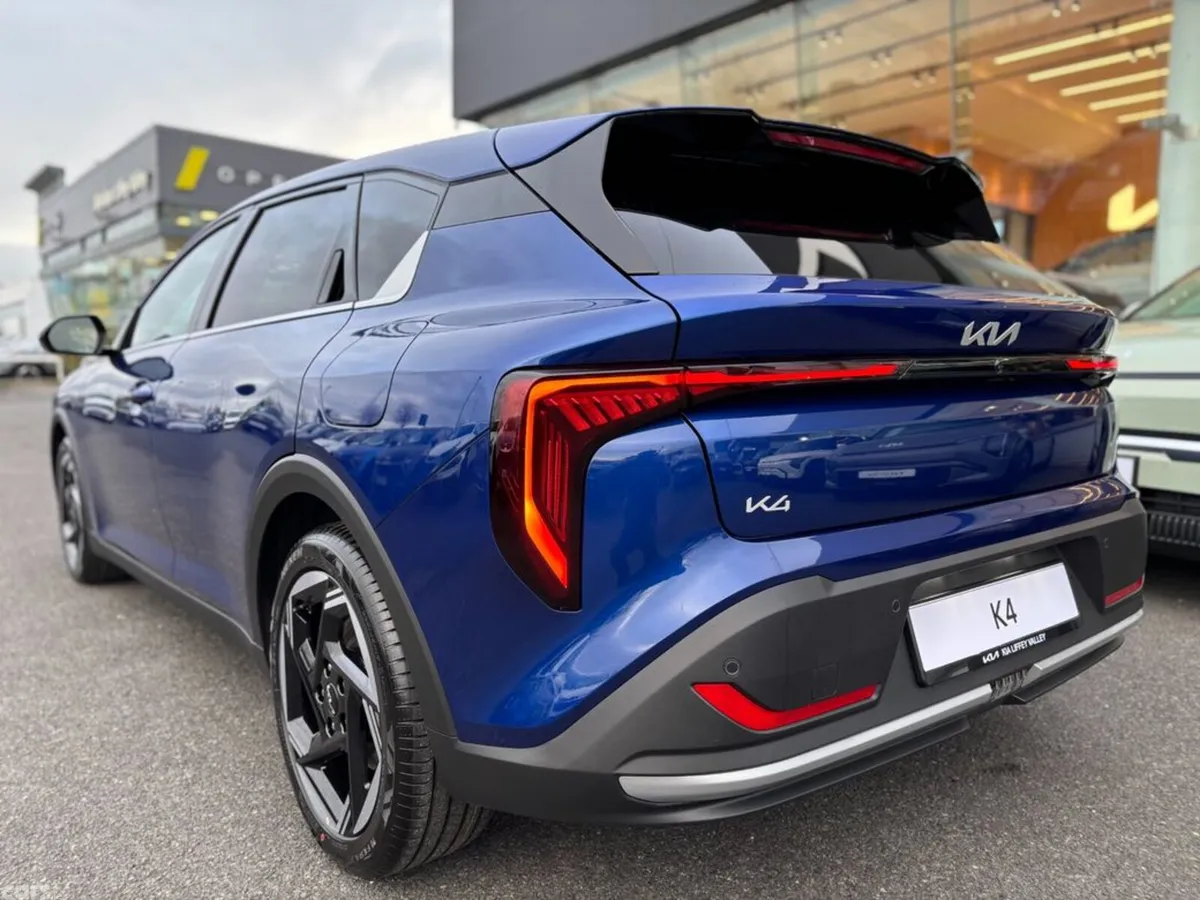 Kia K4 Hatchback, Petrol, 2027, Blue