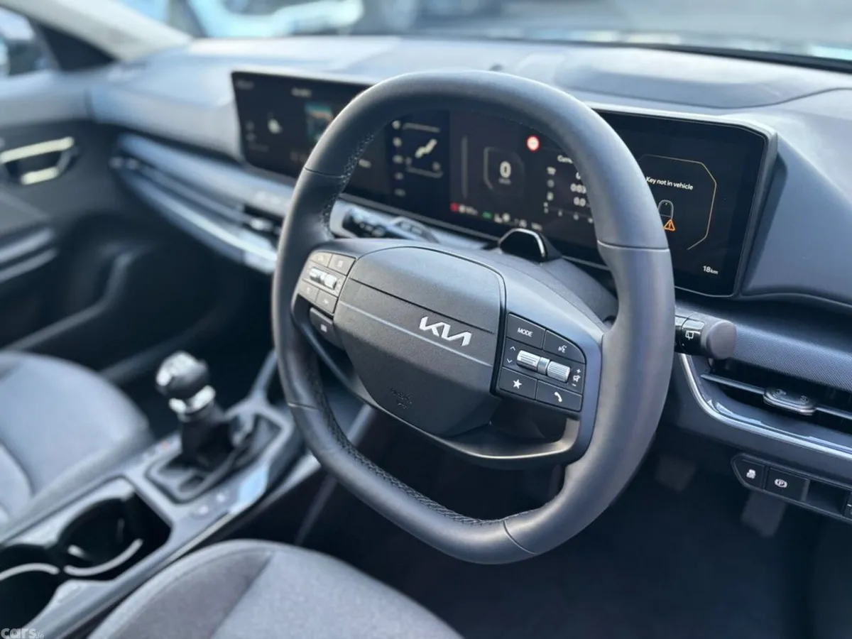 Kia K4 Hatchback, Petrol, 2027, Grey