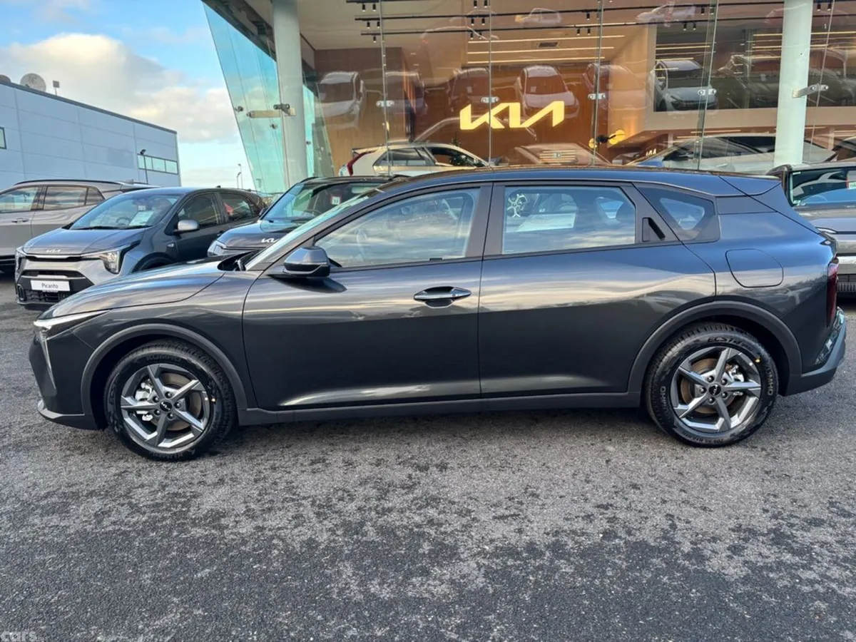 Kia K4 Hatchback, Petrol, 2027, Grey