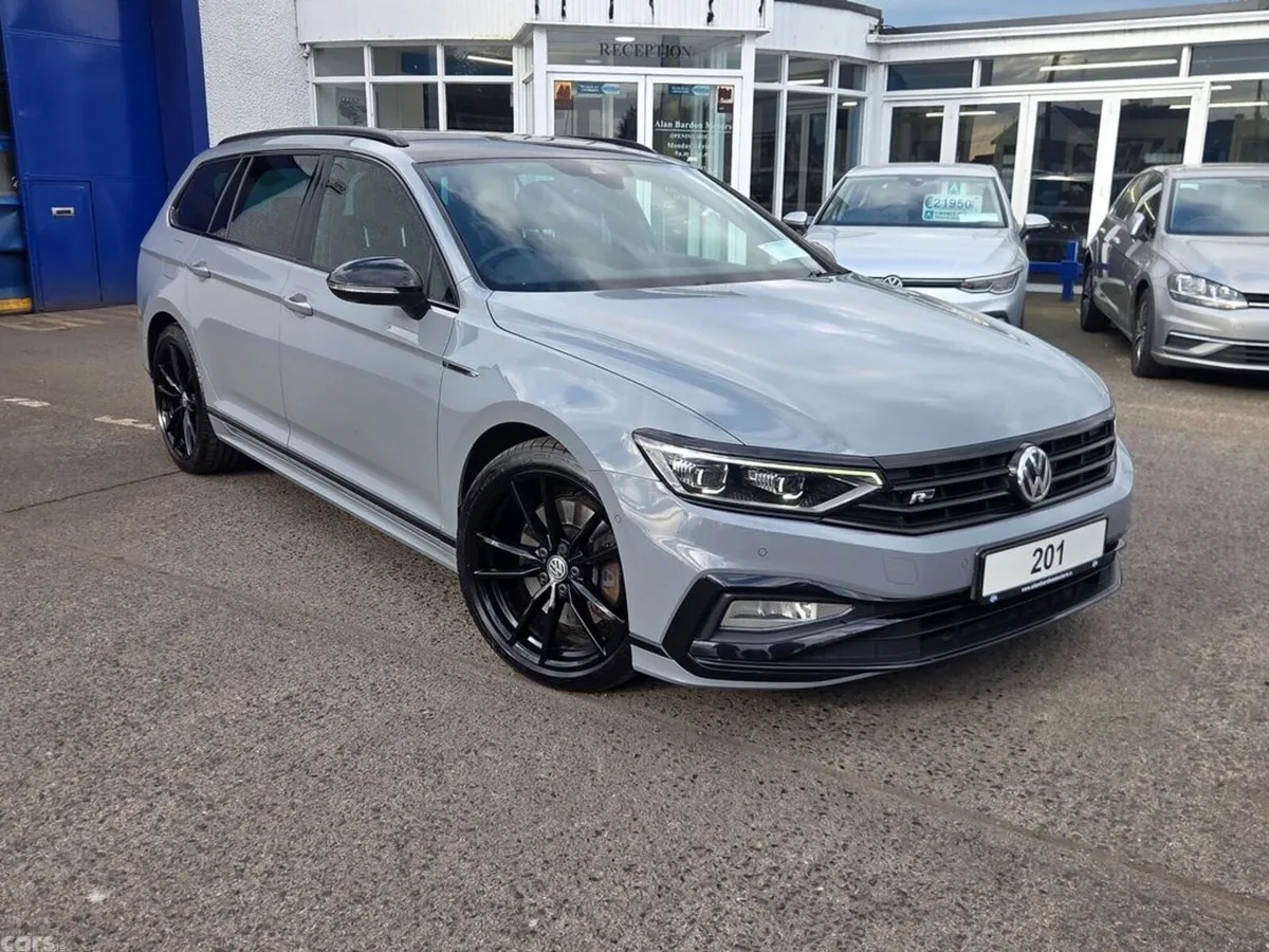 Volkswagen Passat Estate, Diesel, 2020, Grey