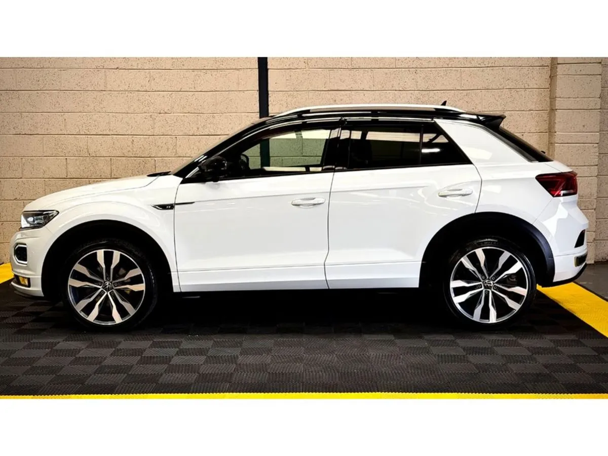 Volkswagen T-Roc SUV, Diesel, 2022, White