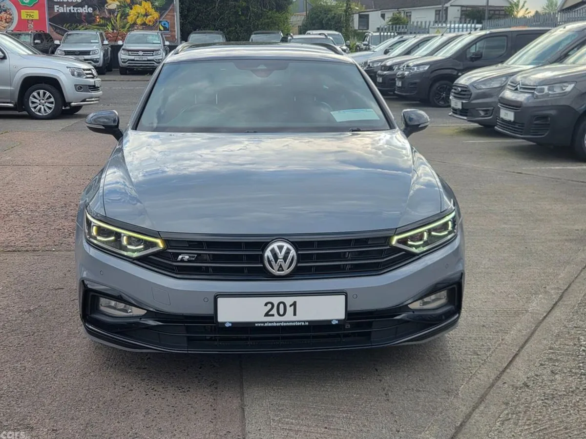 Volkswagen Passat Estate, Diesel, 2020, Grey