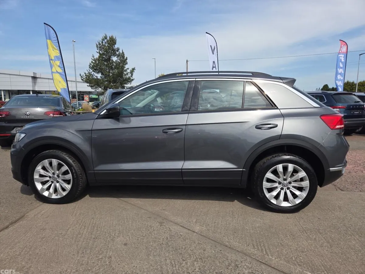 Volkswagen T-Roc Hatchback, Diesel, 2019, Grey