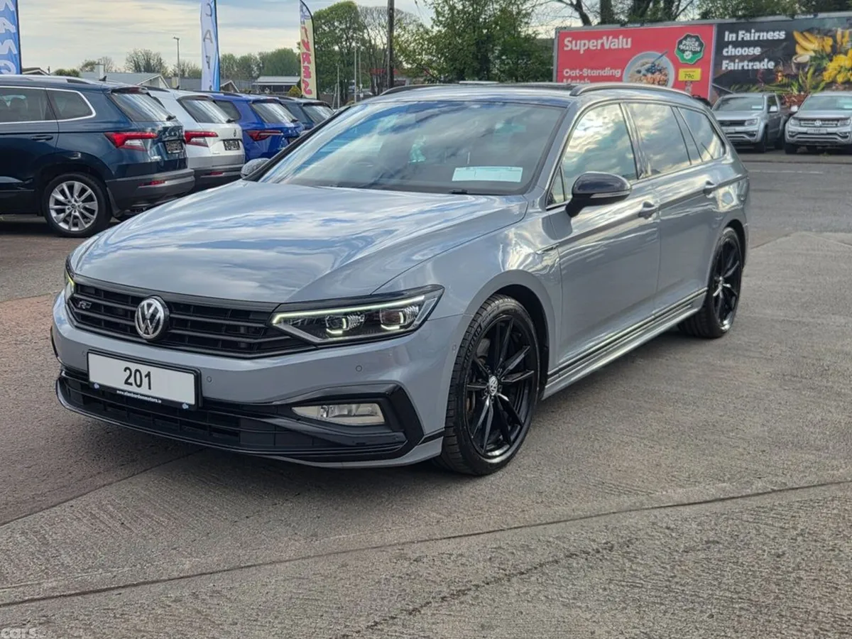 Volkswagen Passat Estate, Diesel, 2020, Grey