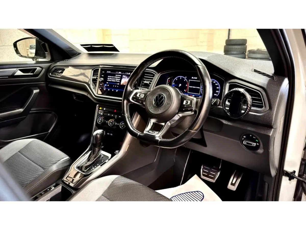 Volkswagen T-Roc SUV, Diesel, 2022, White