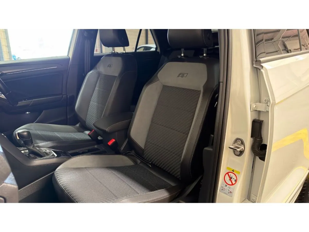 Volkswagen T-Roc SUV, Diesel, 2022, White