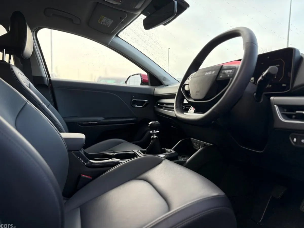 Kia K4 Hatchback, Petrol, 2027, Red