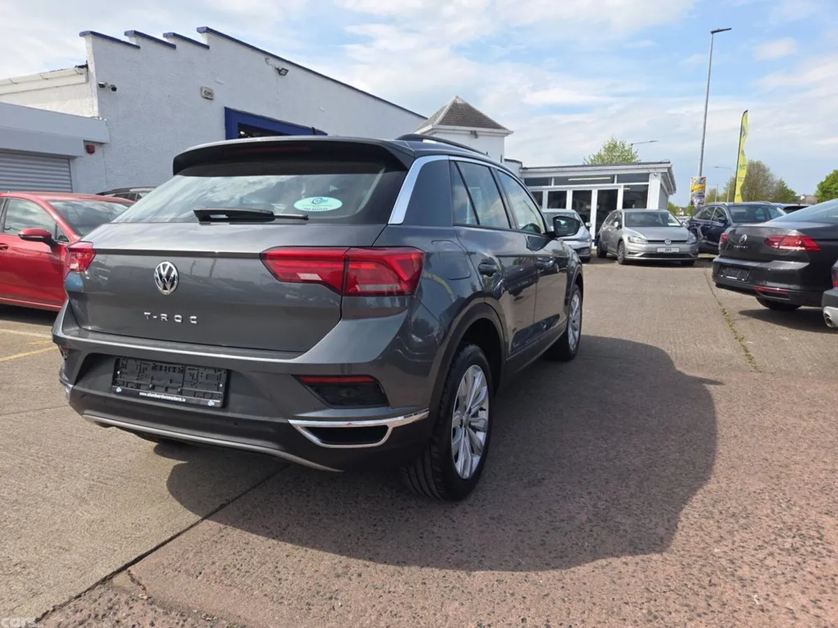 Volkswagen T-Roc Hatchback, Diesel, 2019, Grey