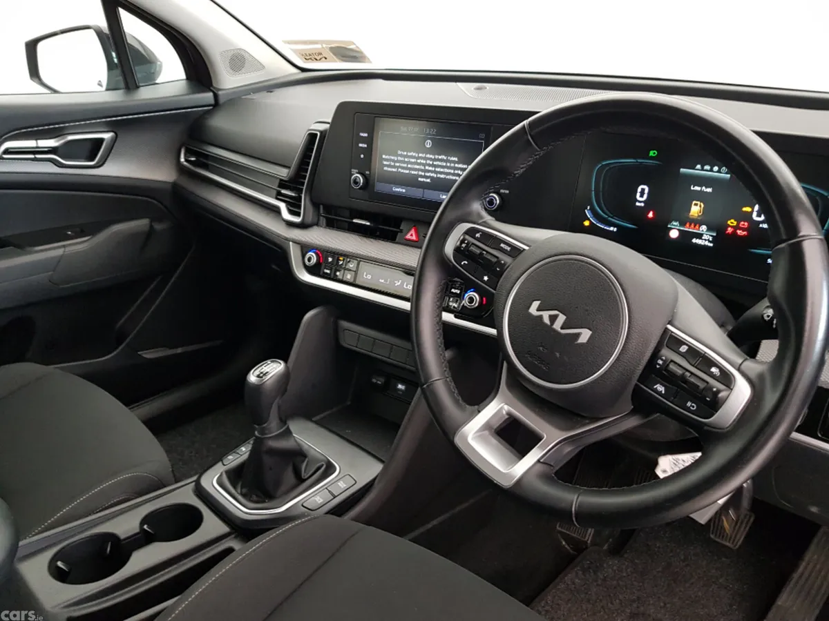 Kia Sportage MPV, Diesel, 2022, Black