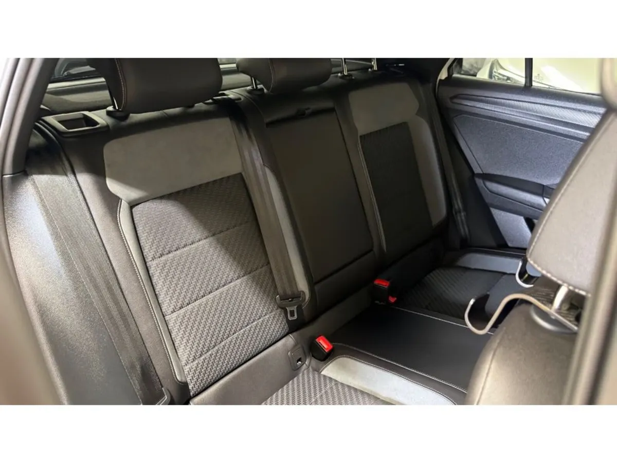 Volkswagen T-Roc SUV, Diesel, 2022, White