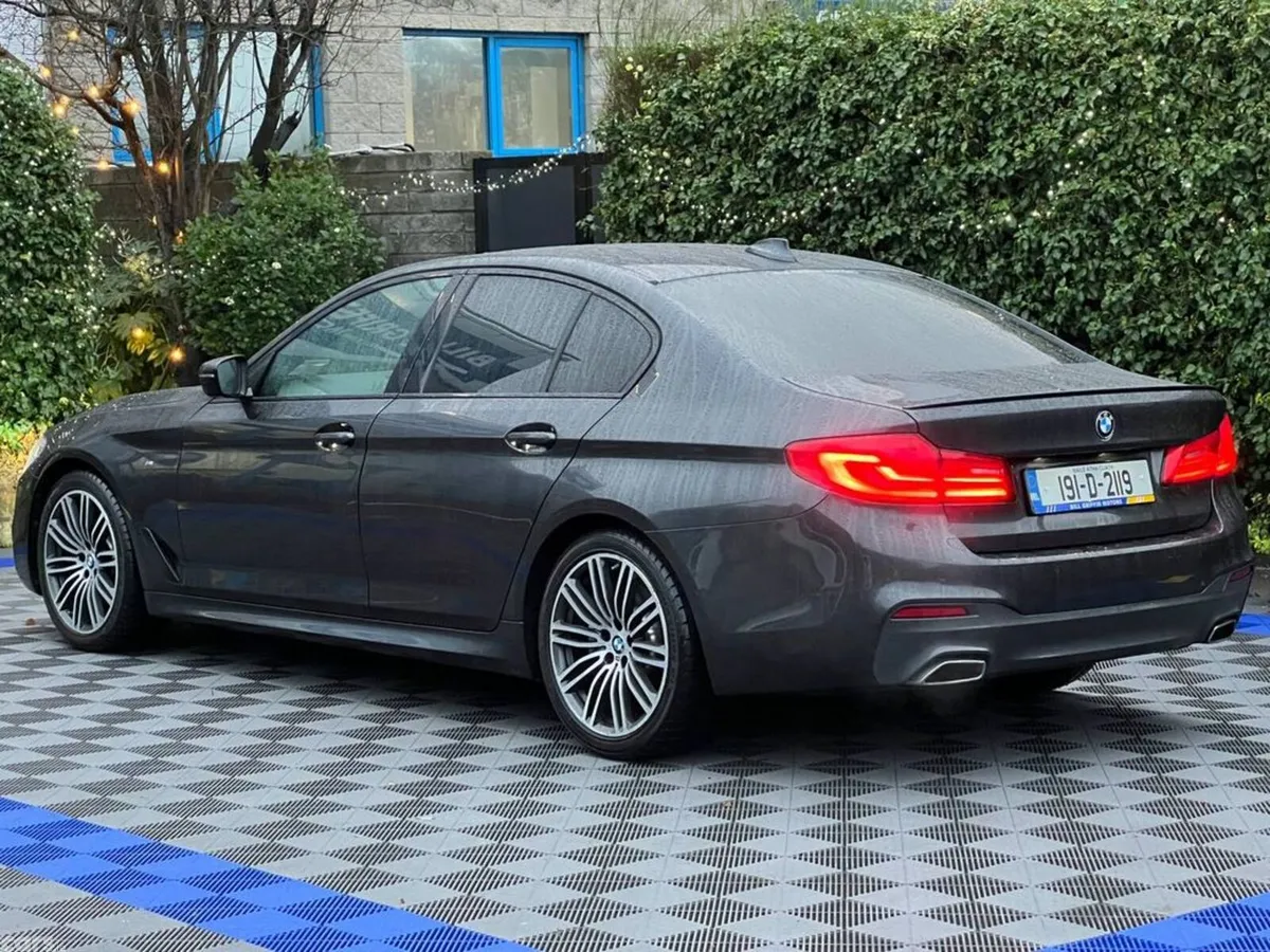 BMW 5-Series Saloon, Diesel, 2019, Grey