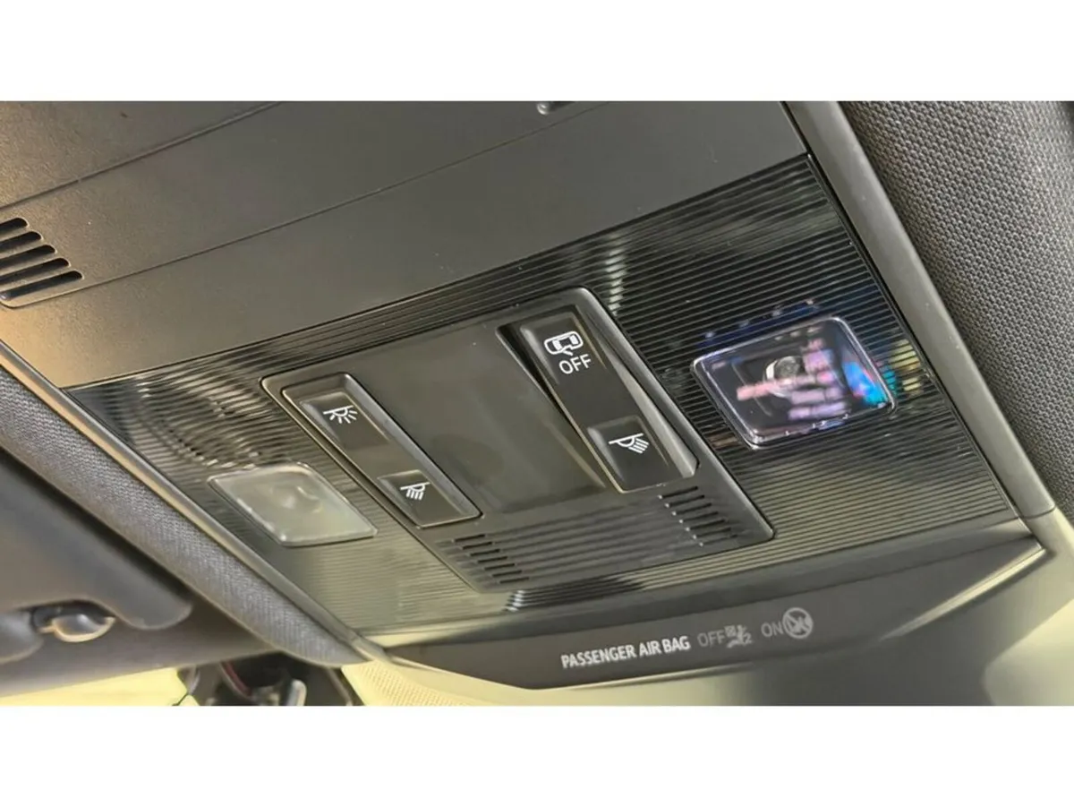 Volkswagen T-Roc SUV, Diesel, 2022, White