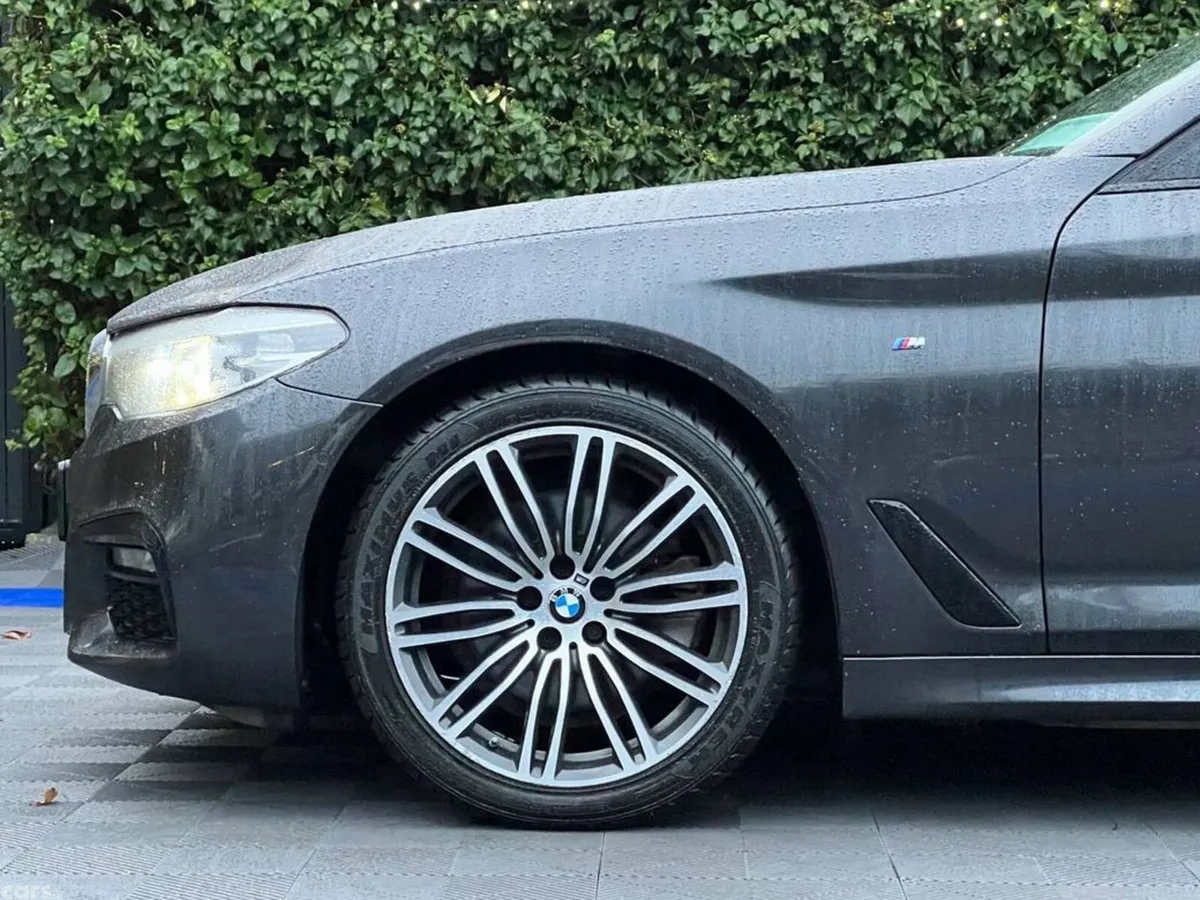 BMW 5-Series Saloon, Diesel, 2019, Grey
