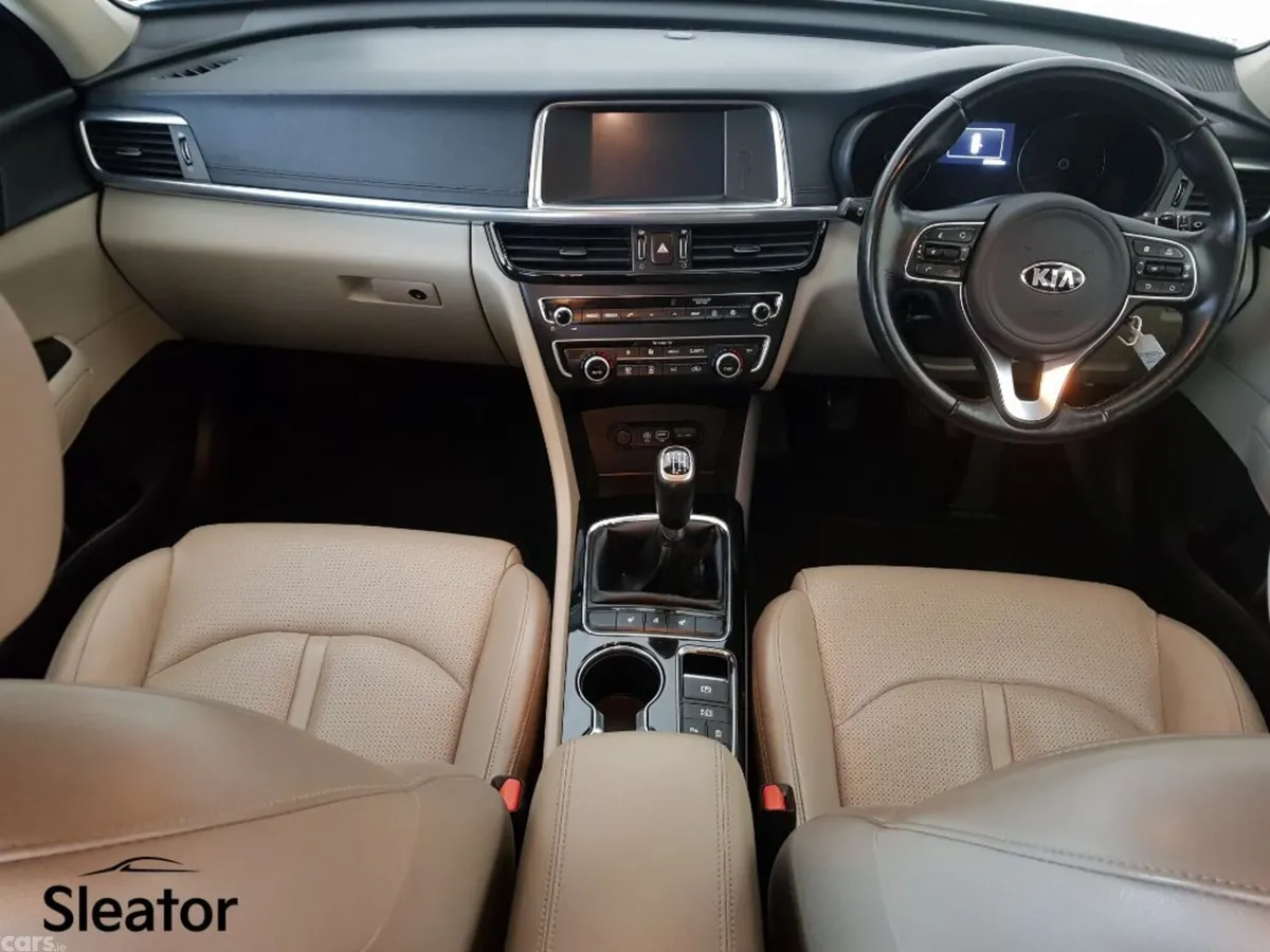 Kia Optima Saloon, Diesel, 2017, Brown