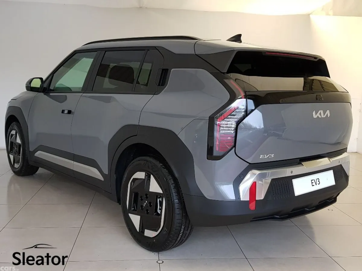 Kia EV3 Hatchback, Electric, 2026, Green