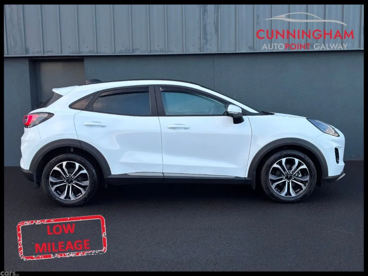 Ford Puma MPV, Petrol Hybrid, 2024, White