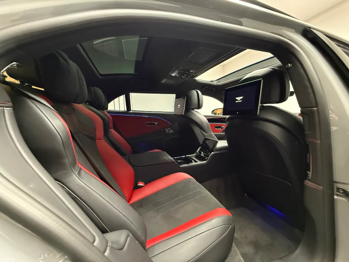 Bentley Flying Spur Saloon, Petrol Plug-in Hybrid, 2023, Grey