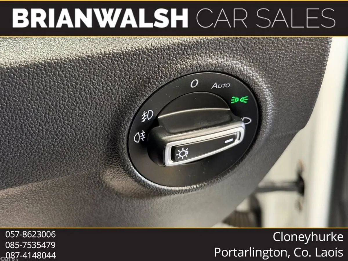 Volkswagen T-Roc SUV, Diesel, 2021, White